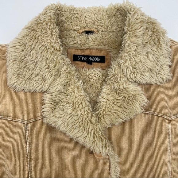 Vintage Y2K fur trimmed Steve Madden Tan Teddy Jacket - Picture 4 of 14